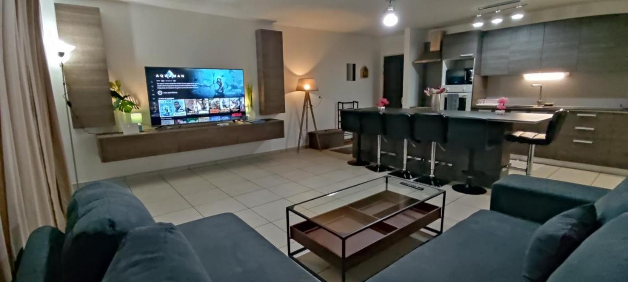 Elegant F3 A La Villa Stencer, Papeete, Calme Climatise Et Spacieux 파페에테 외부 사진